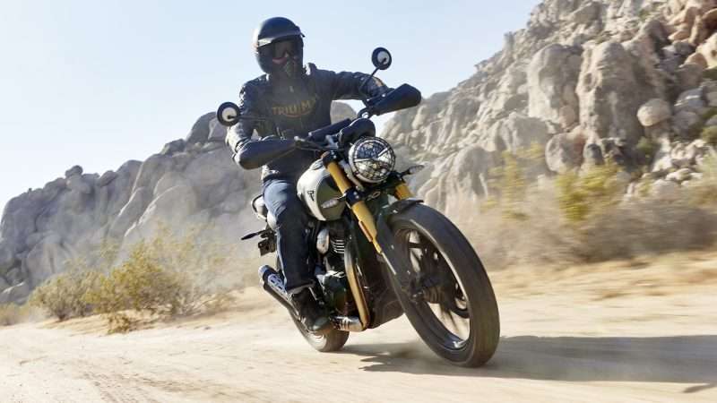 Triumph Scrambler 400 X wallpaper