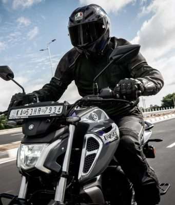 2023 Yamaha FZS- Fi V4 HD wallpapers