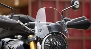 triumph-speed-400-scrambler-400x Front-fly-screen-accessories