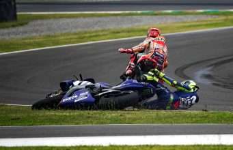 Rossi Marquez crash 2018
