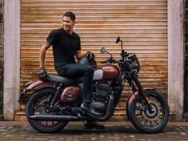 The new Jawa 42 Dual Tone